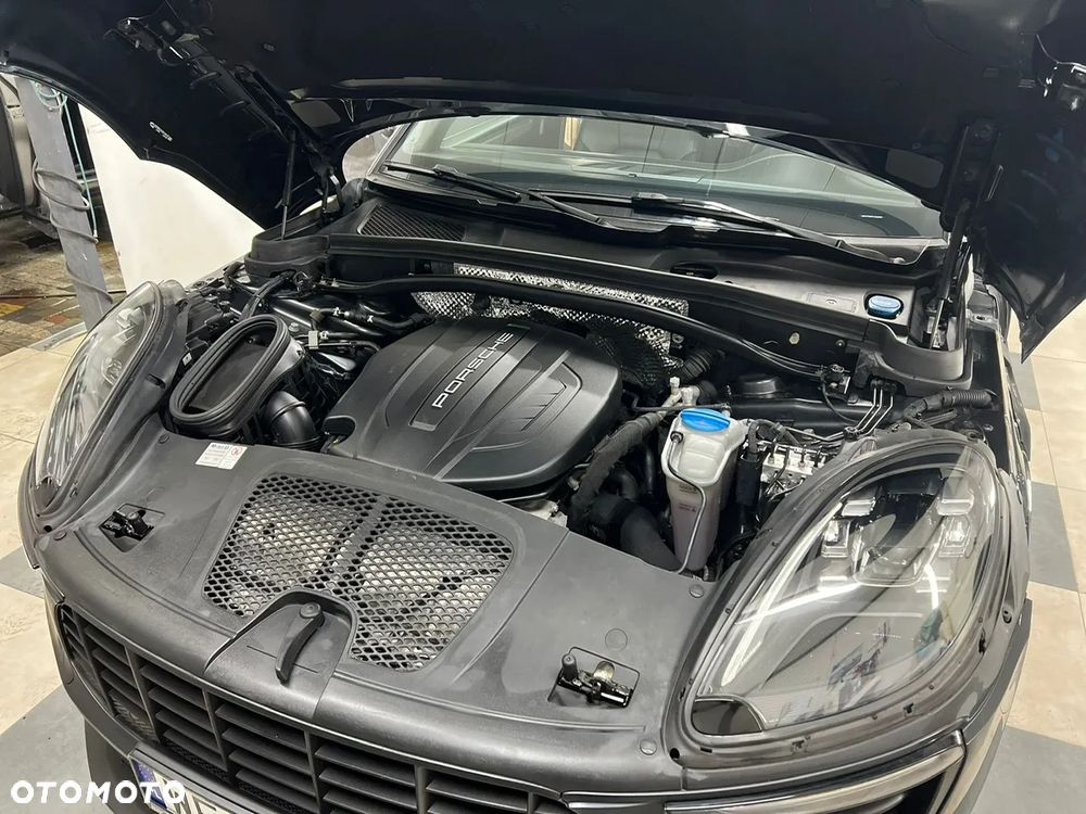 Porsche Macan - 13