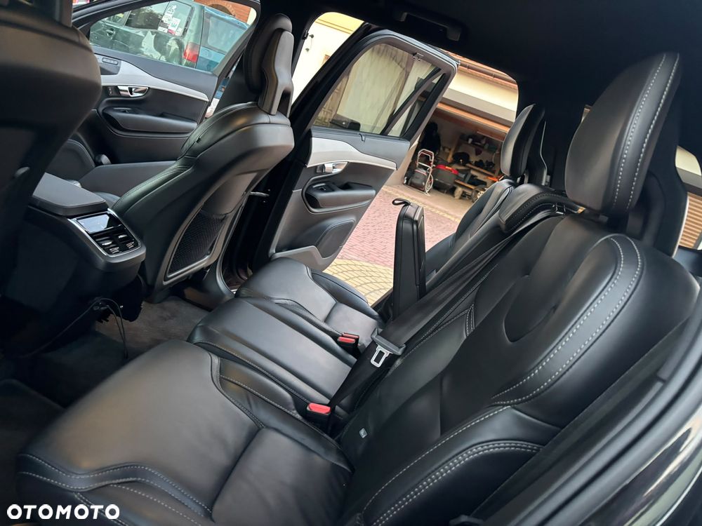 Volvo XC 90 B5 D AWD R-Design - 19