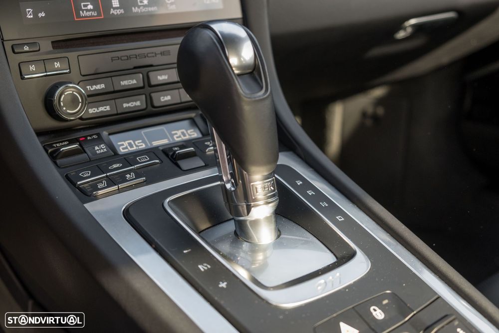 Porsche 911 (991) Carrera 4 S PDK - 12