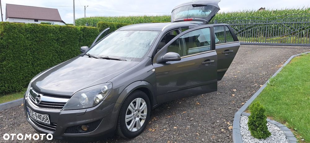 Opel Astra - 39