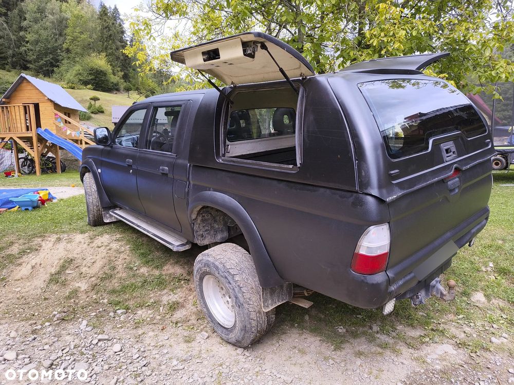 Mitsubishi L200 2.5 TD Intense - 11