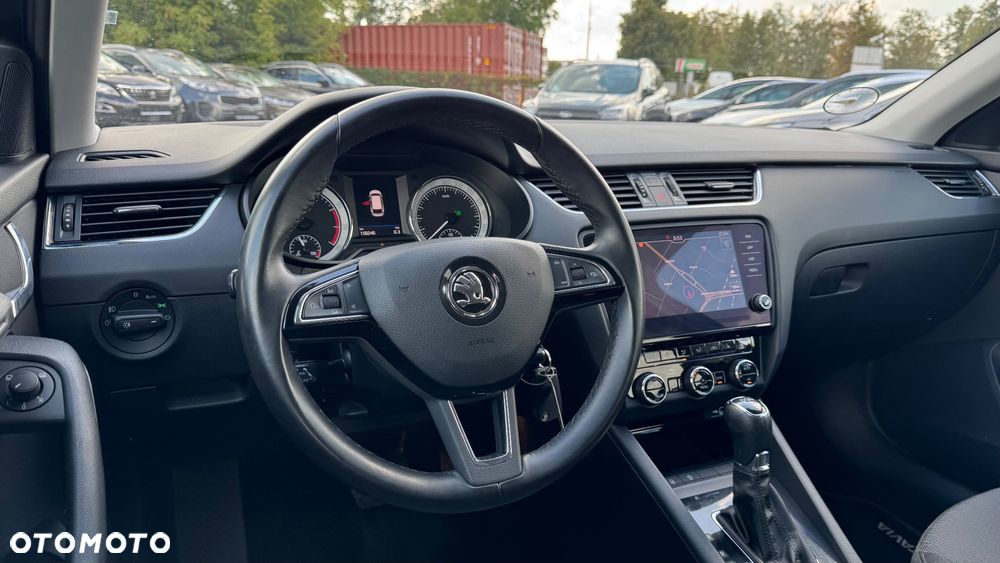 Skoda Octavia 2.0 TSI DSG Style - 32