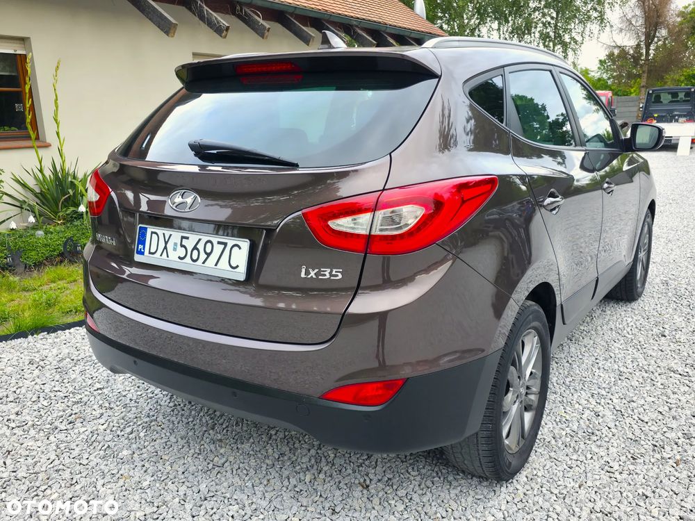 Hyundai ix35 1.6 2WD Fifa World Cup Edition - 6