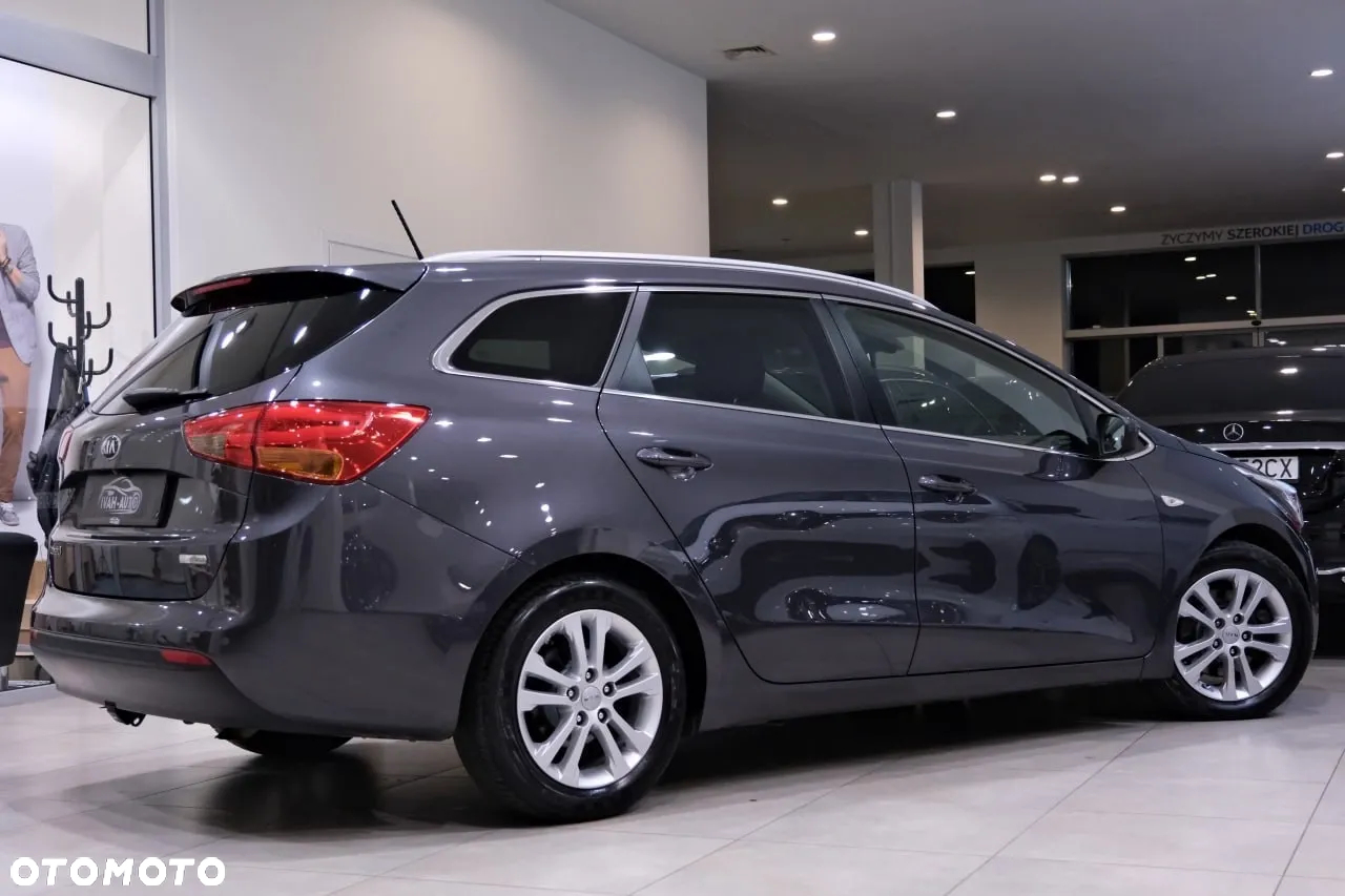 Kia Ceed Cee'd 1.6 CRDi M - 11