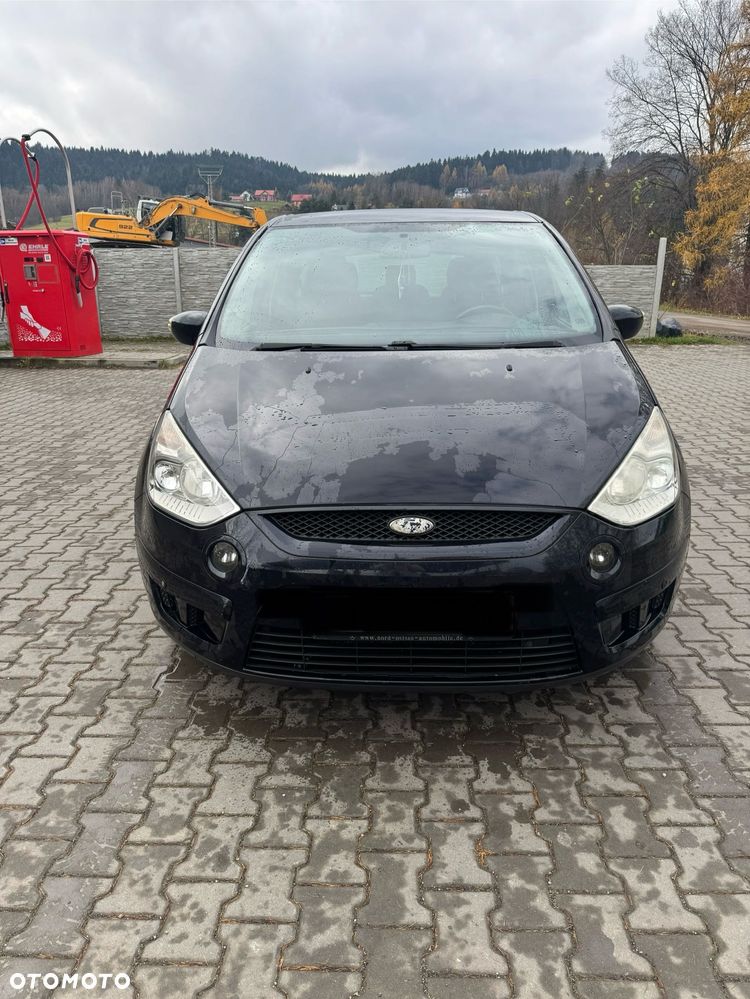 Ford Inny - 3