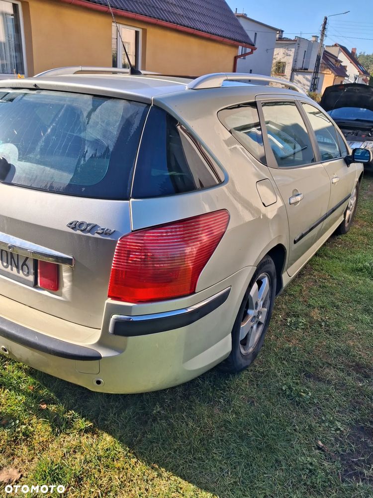 Peugeot 407