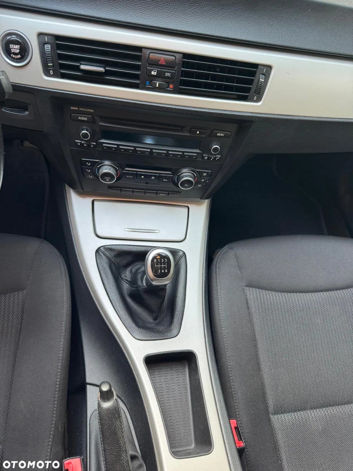BMW Seria 3 318d Modern Line - 12