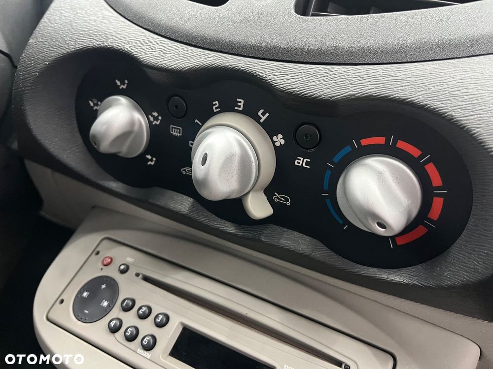 Renault Twingo - 24