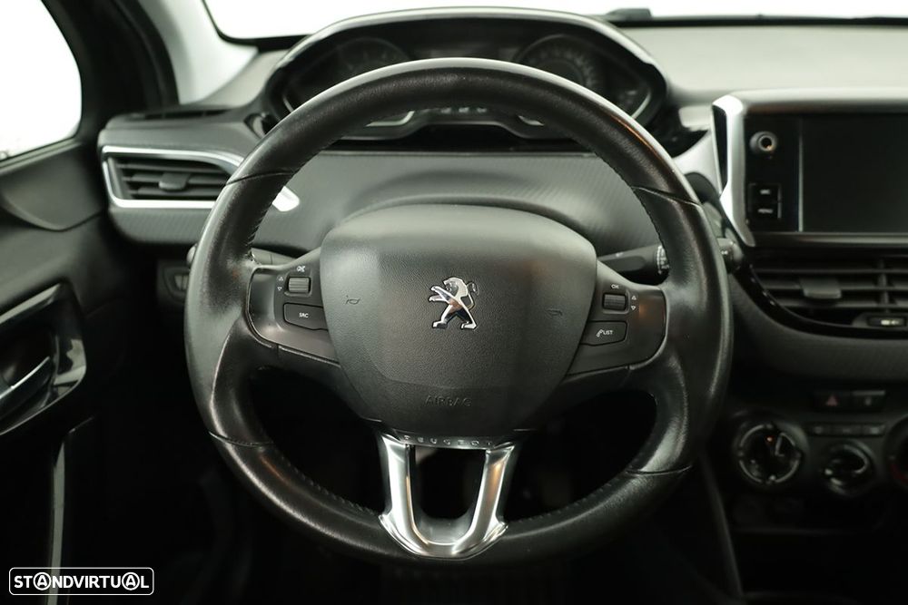 Peugeot 208 1.2 PureTech Style - 14