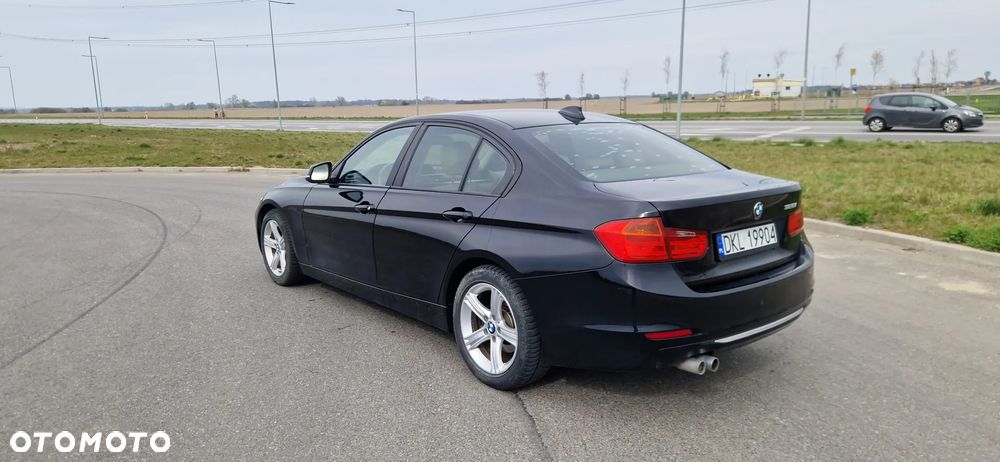 BMW Seria 3 328i Sport-Aut - 5