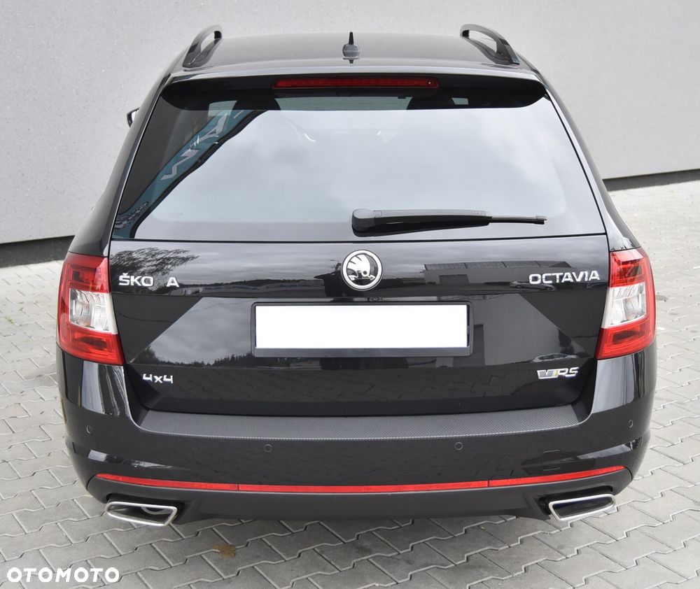 Skoda Octavia 2.0 TDI 4x4 DSG RS - 15