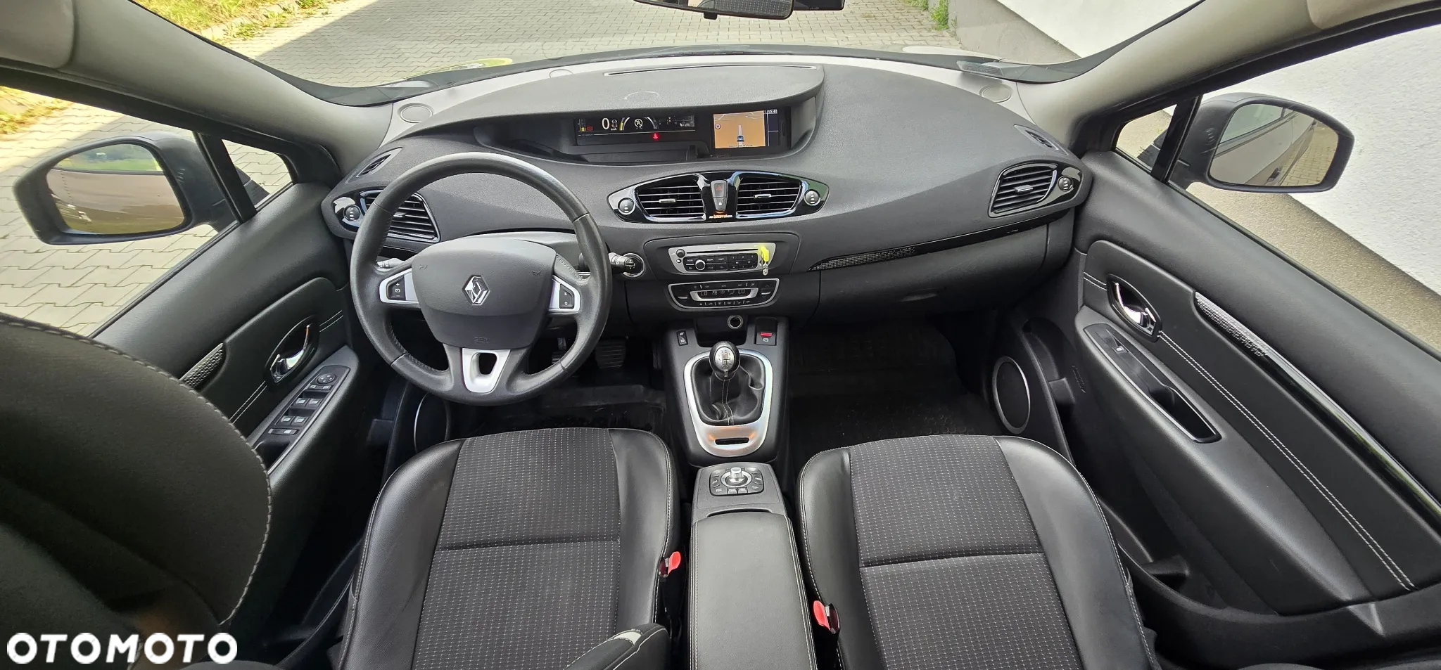Renault Scenic - 18