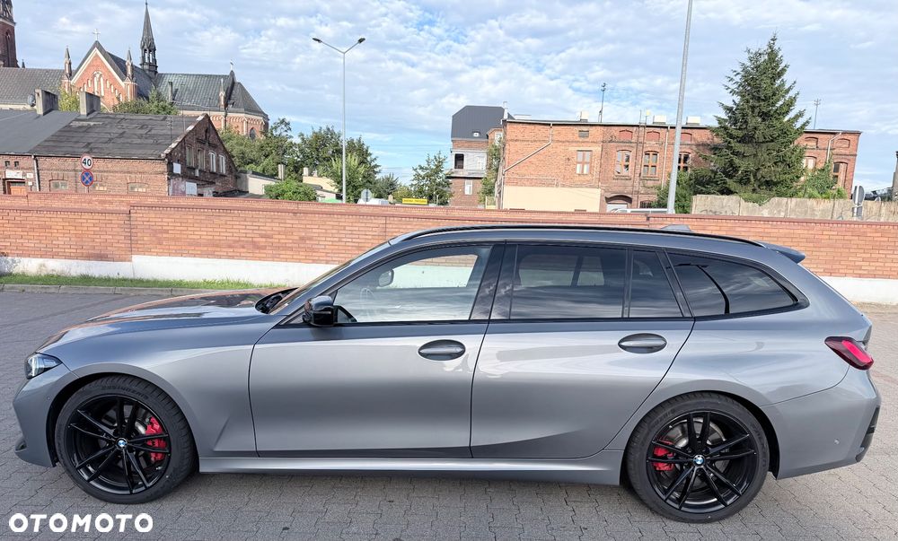 BMW Seria 3 330i xDrive M Sport - 6