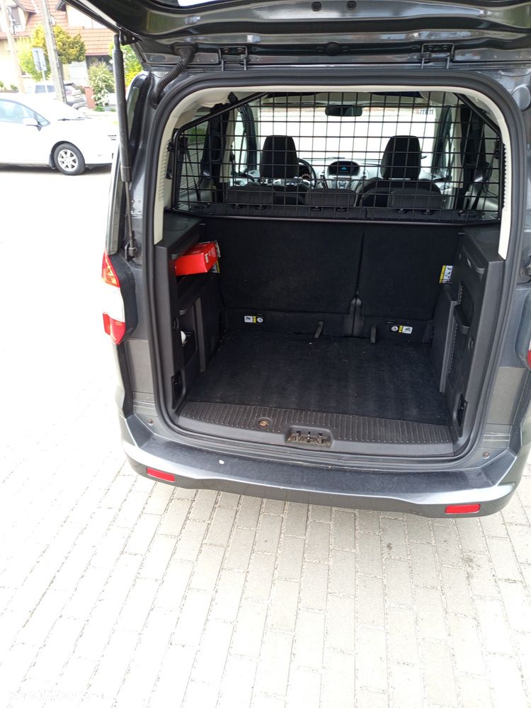 Ford Tourneo Courier - 6