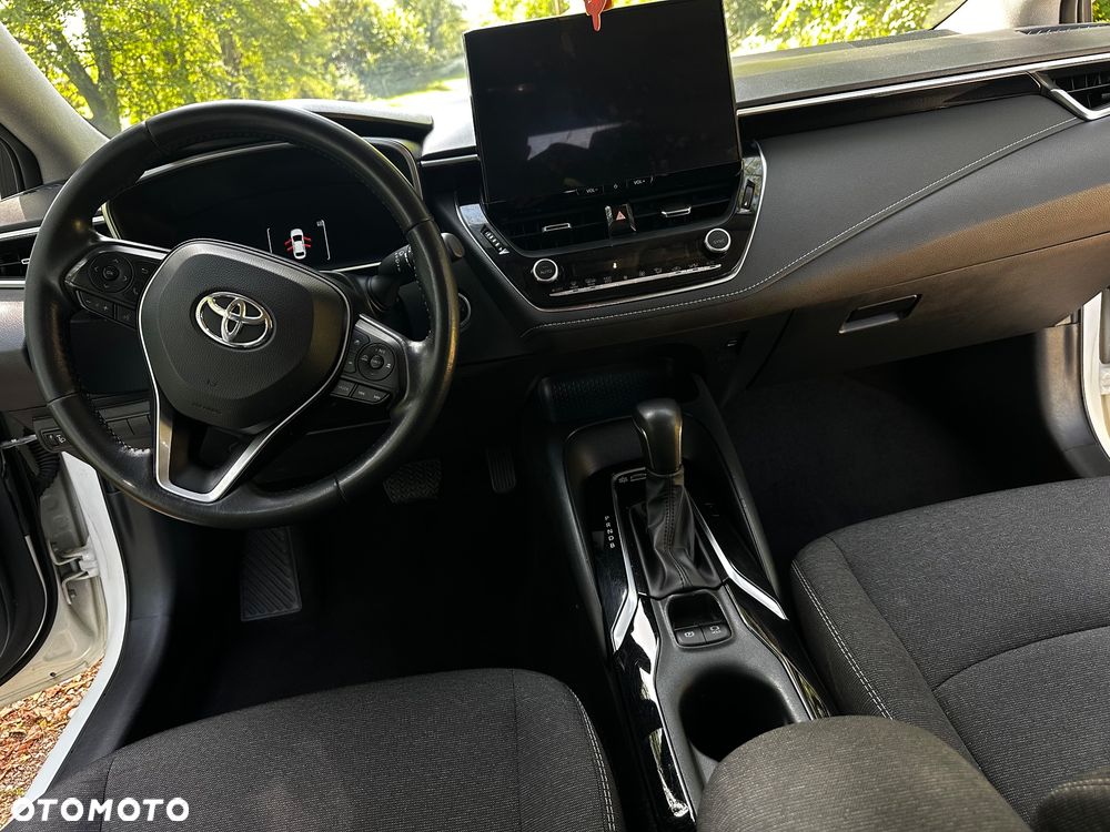 Toyota Corolla - 14