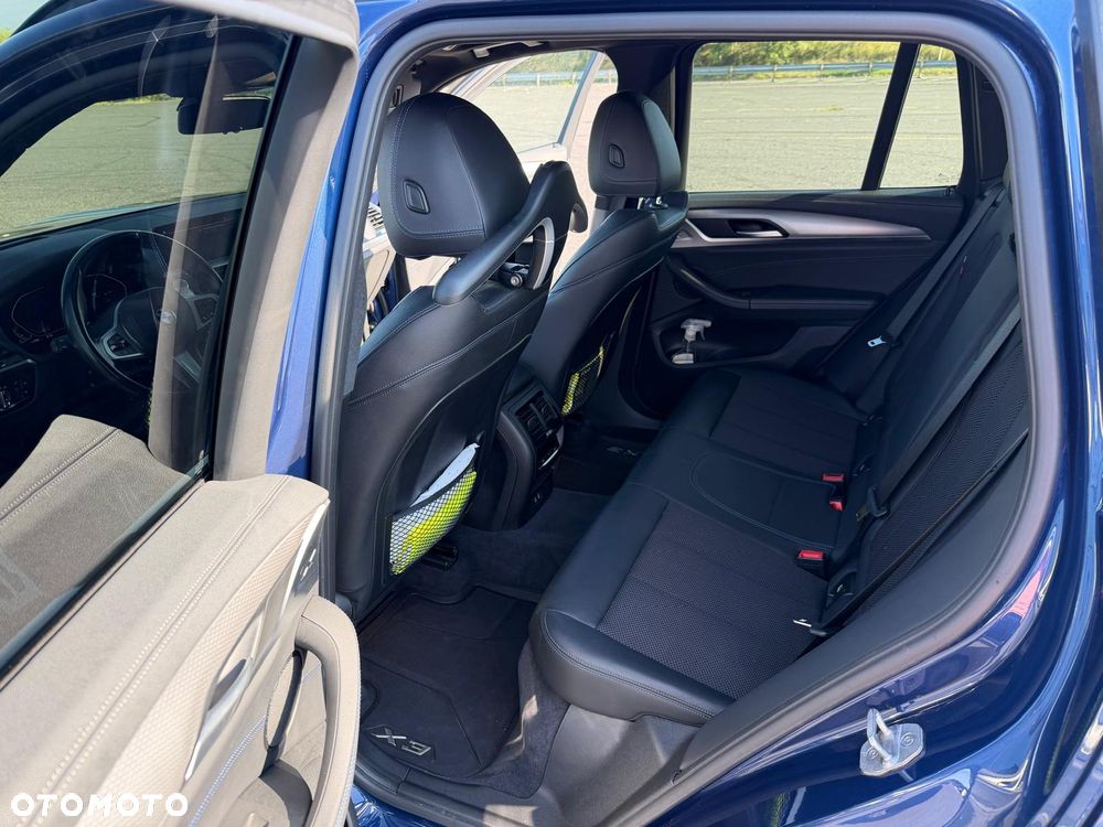 BMW X3 - 27