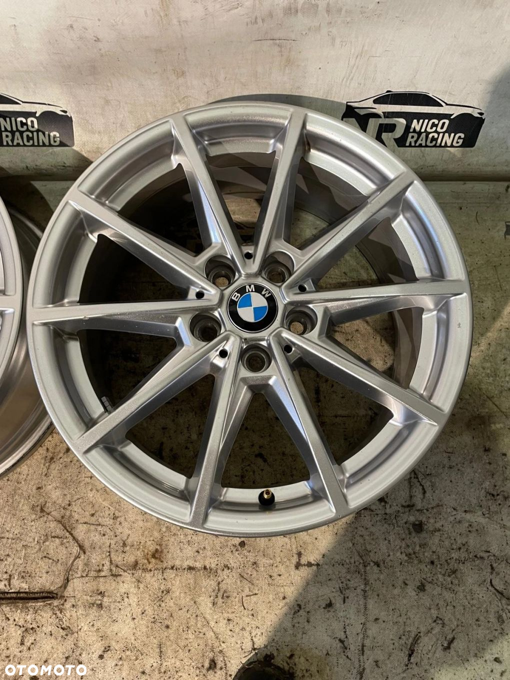 FELGA ALUMINIOWA WZ 851 17'' 7,5'' ET 30 BMW G20 G21 G26 i4 G26 6896762 - 2