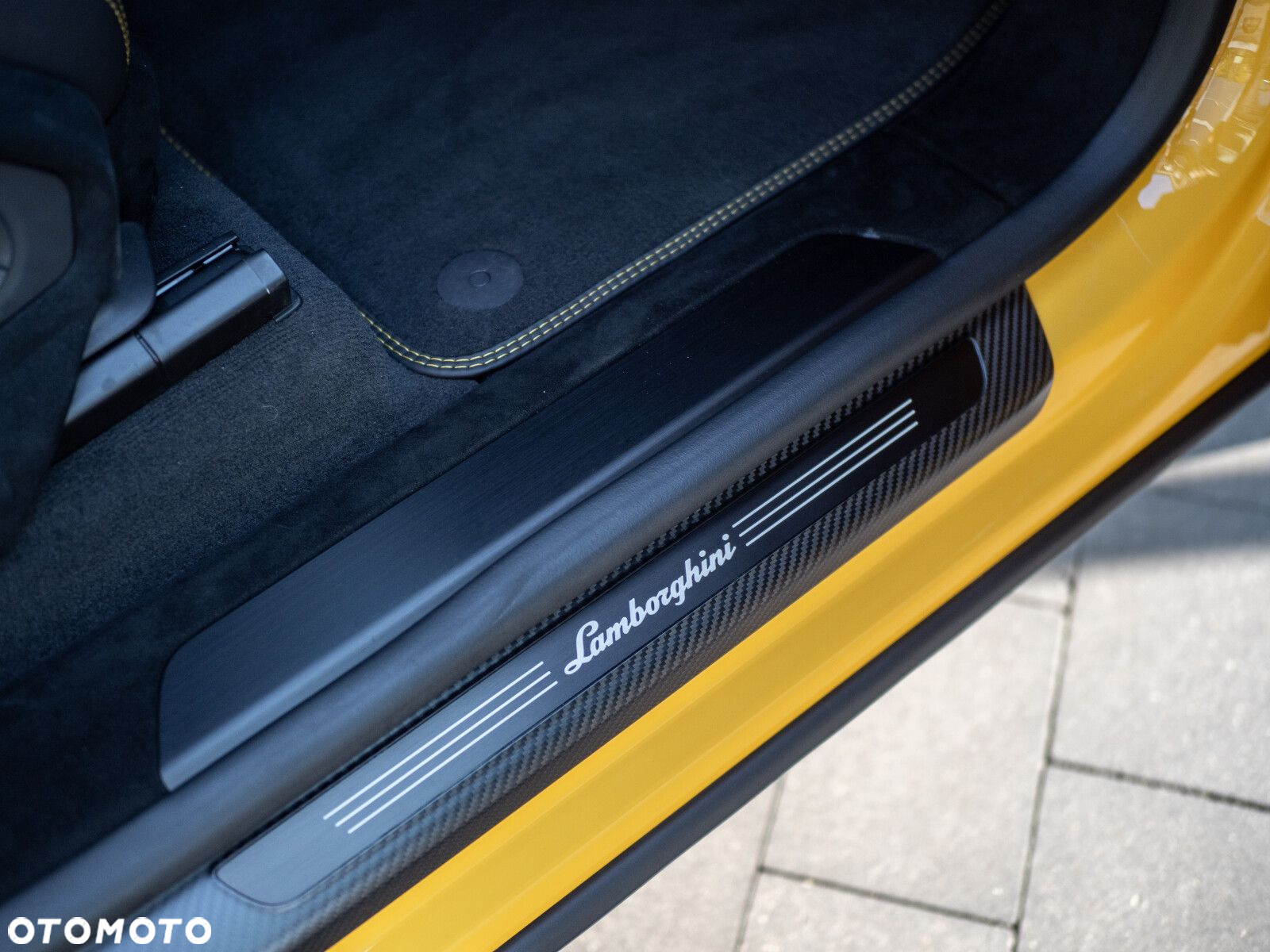 Lamborghini Urus - 11
