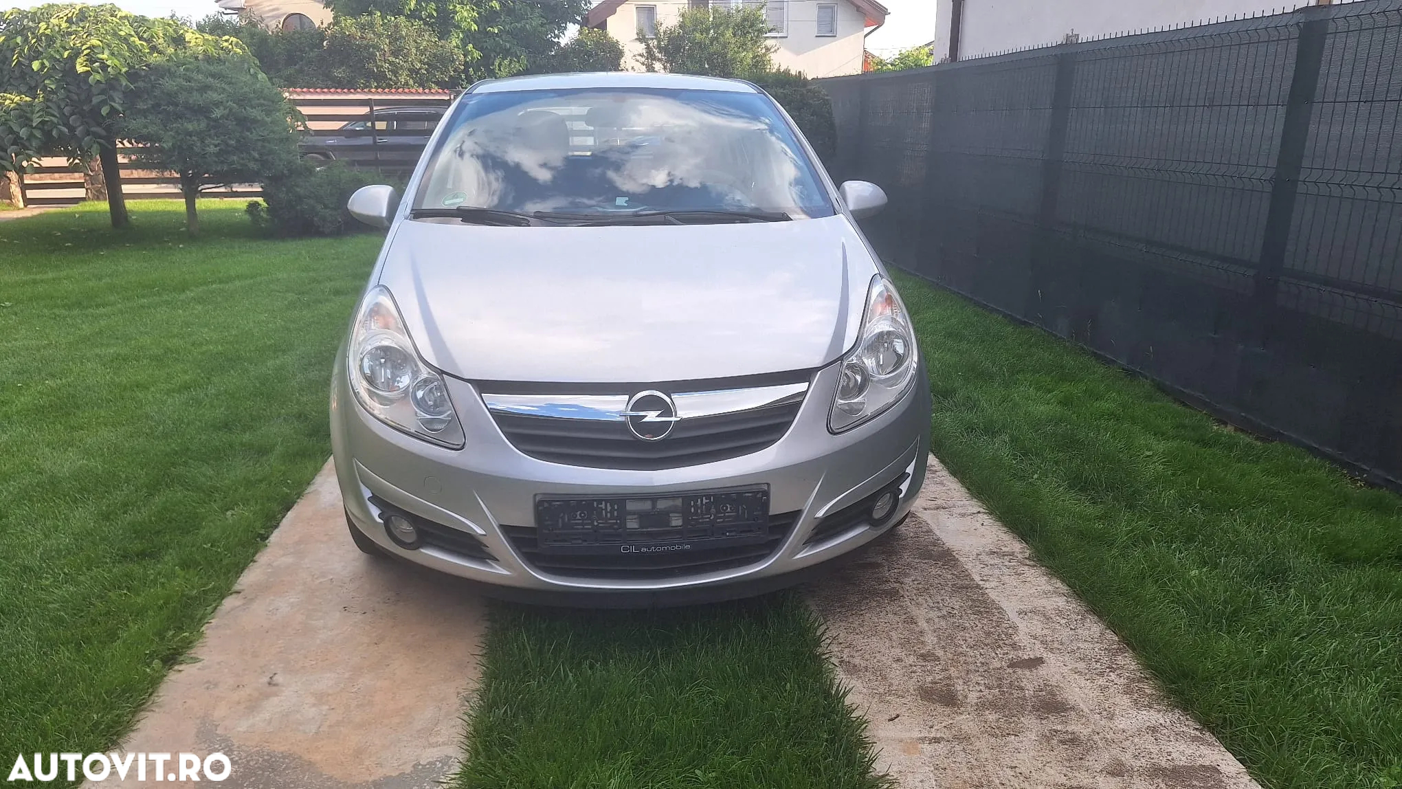 Opel Corsa - 3