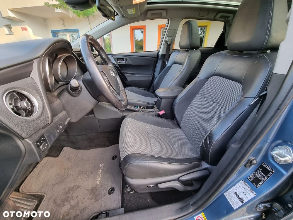 Toyota Auris 1.8 VVT-i Automatik Executive - 15