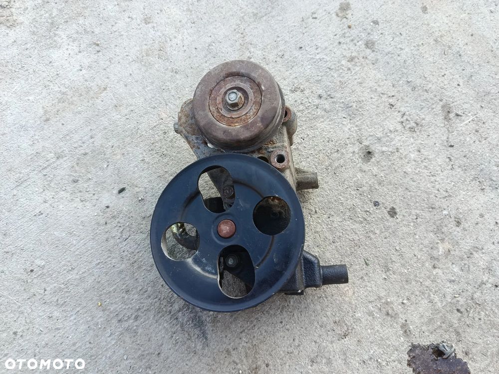 Pompa wspomagania Mitsubishi pajero Pinin 1.8 - 1