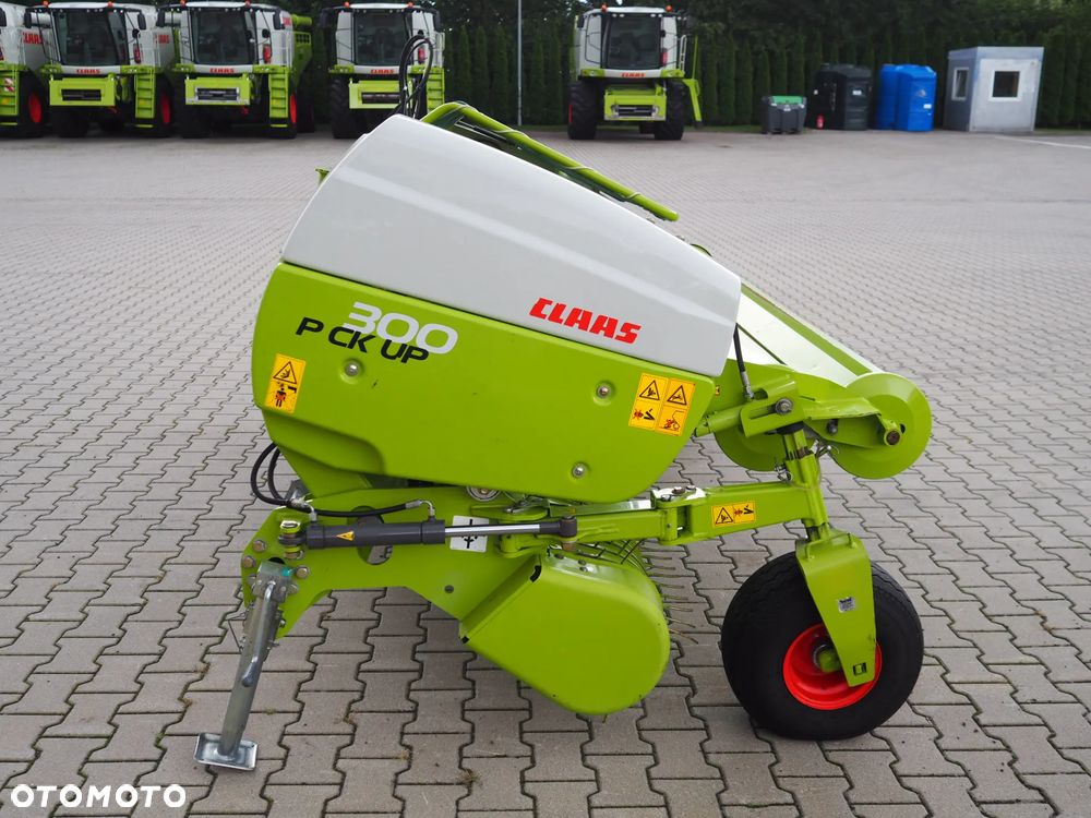 Claas Pick Up 300 HD Profi - 9