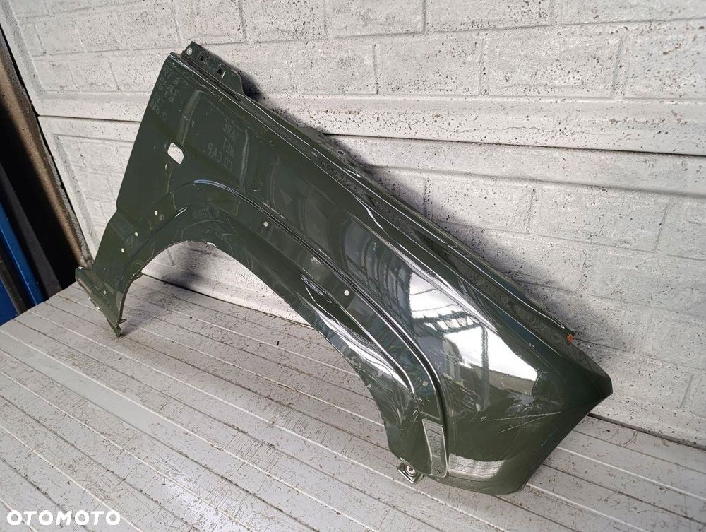 błotnik prawy przedni suzuki jimny 18-24 oryginał - 2