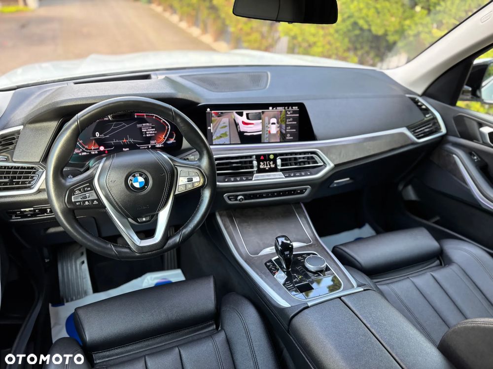 BMW X5 xDrive25d xLine - 24