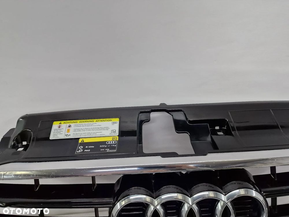 AUDI A3 8V / 8V3 / S3 12- ATRAPA / GRILL PRZEDNI PRZÓD NA WYSOKI POŁYSK , NR 8V3853651 , NR AUKCJI GL355 - 7