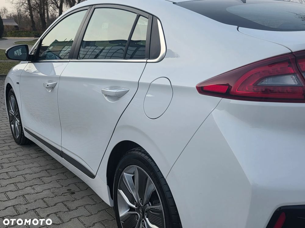 Hyundai IONIQ Plug-in hybrid Premium - 14