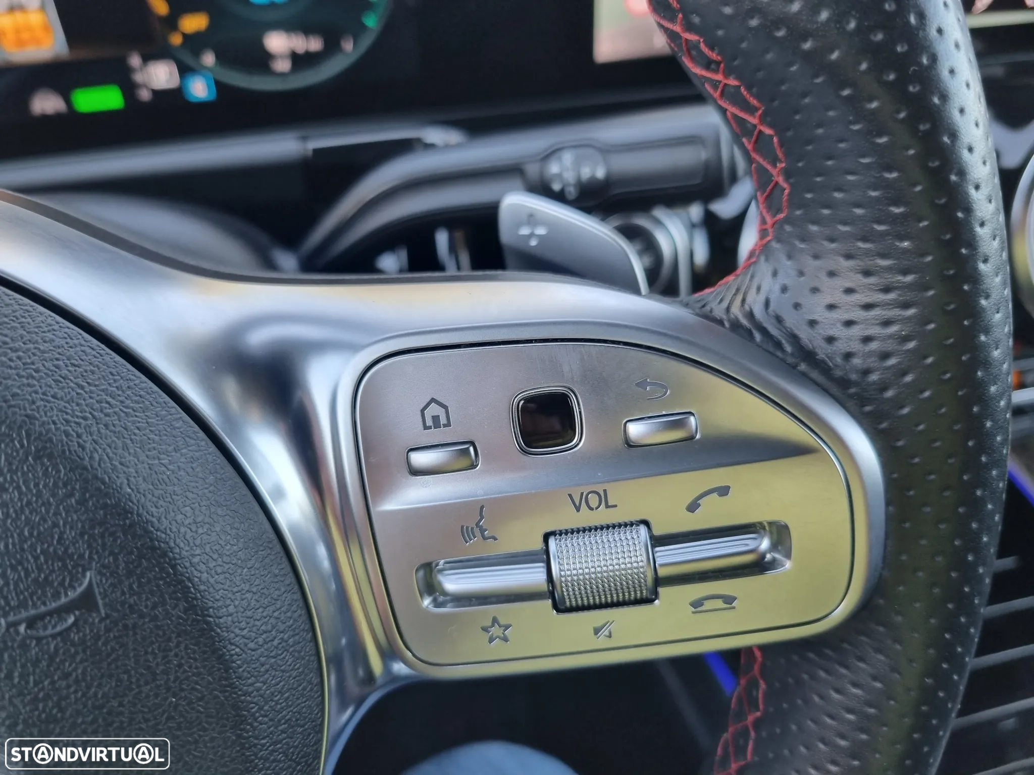 Mercedes-Benz GLA 250 e AMG Line - 27
