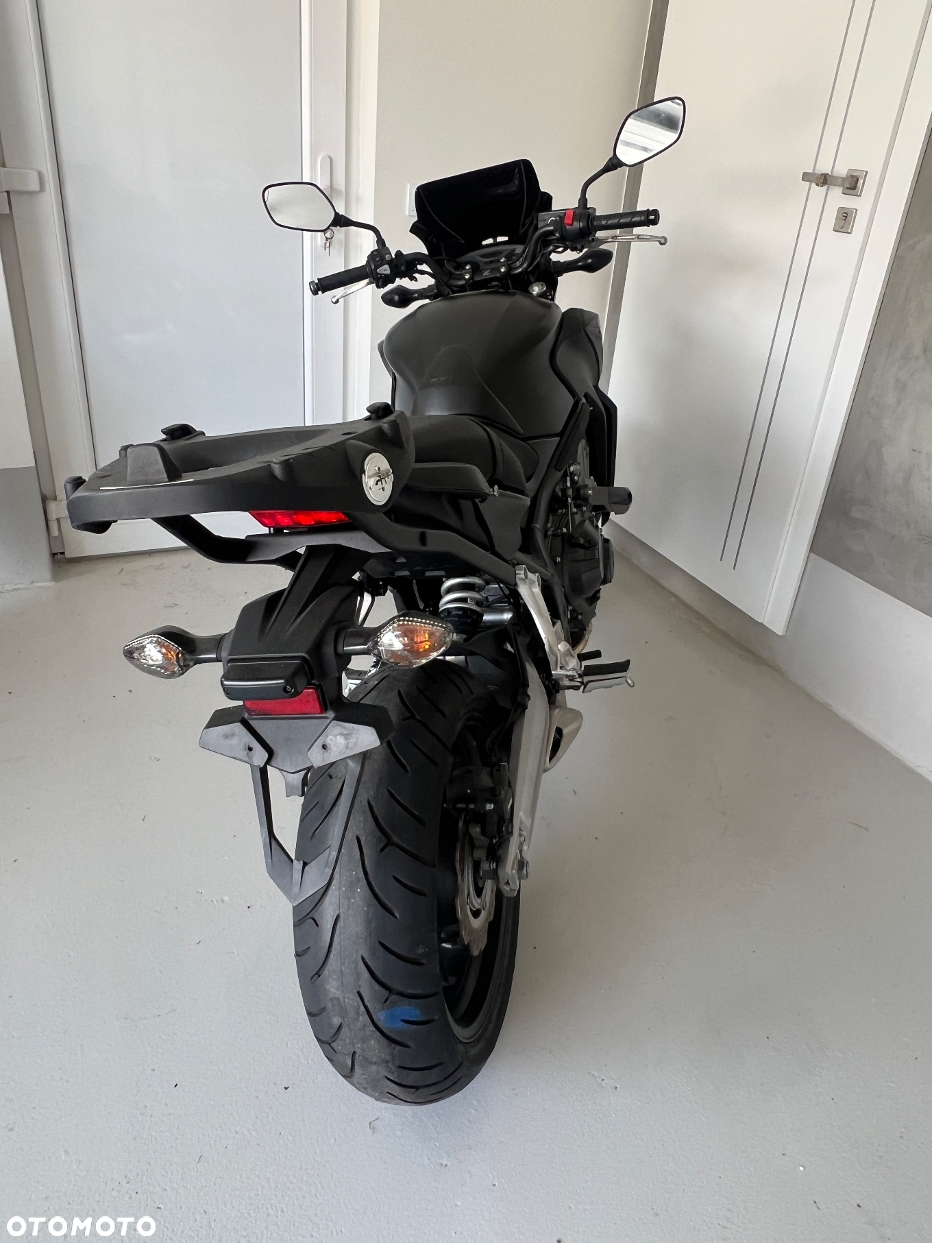 Honda CB - 15