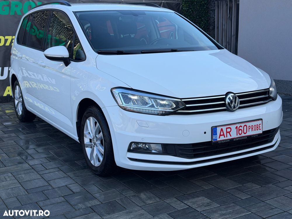 Volkswagen Touran - 2