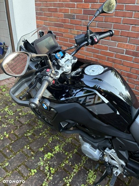 BMW F - 6