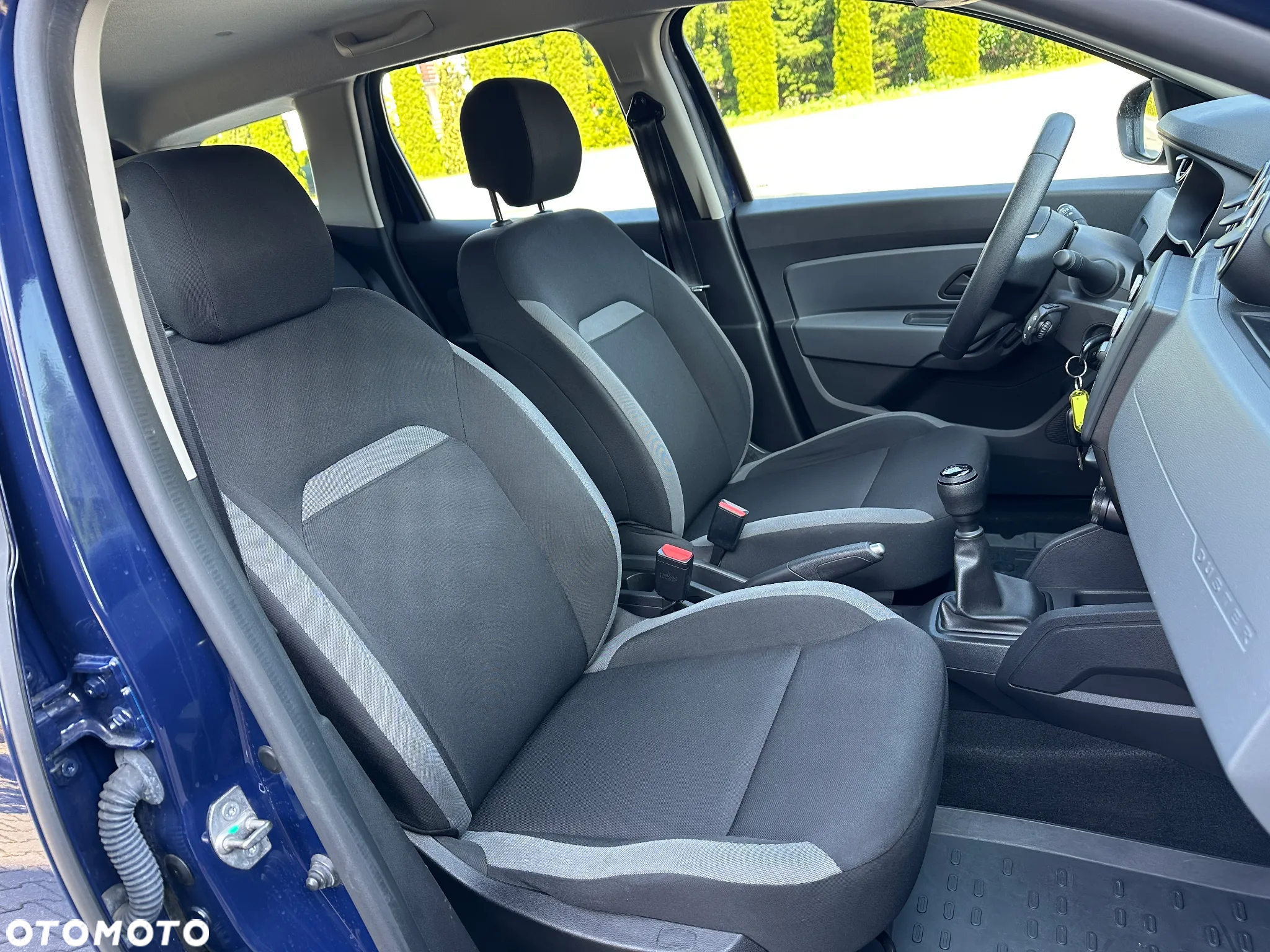 Dacia Duster 1.6 SCe Laureate S&S - 18