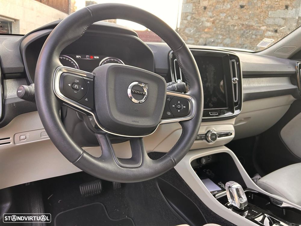 Volvo XC 40 1.5 T3 Inscription Geartronic - 9
