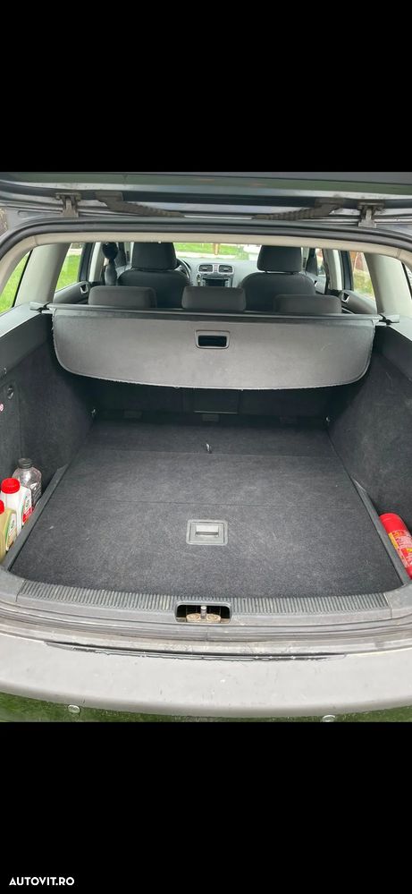 Volkswagen Golf 1.6 TDI BlueMotion Technology DPF Comfortline - 3