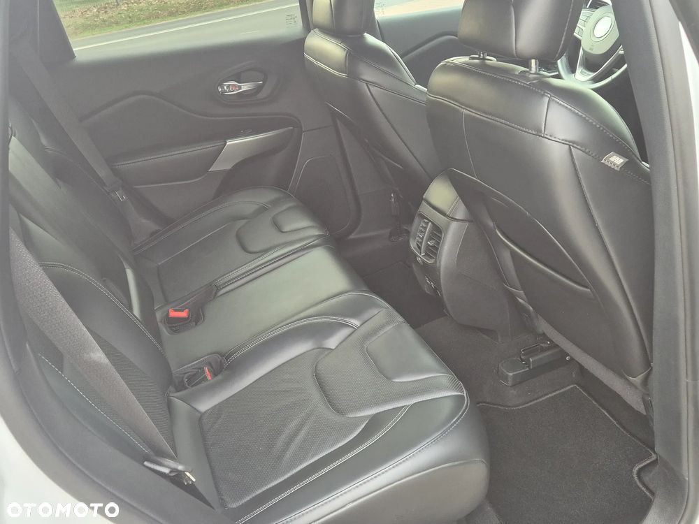 Jeep Cherokee 2.0 T Active Drive I Automatik Overland - 11