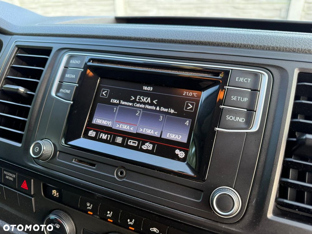 Volkswagen Caravelle 2.0 TDI L1 Highline - 20