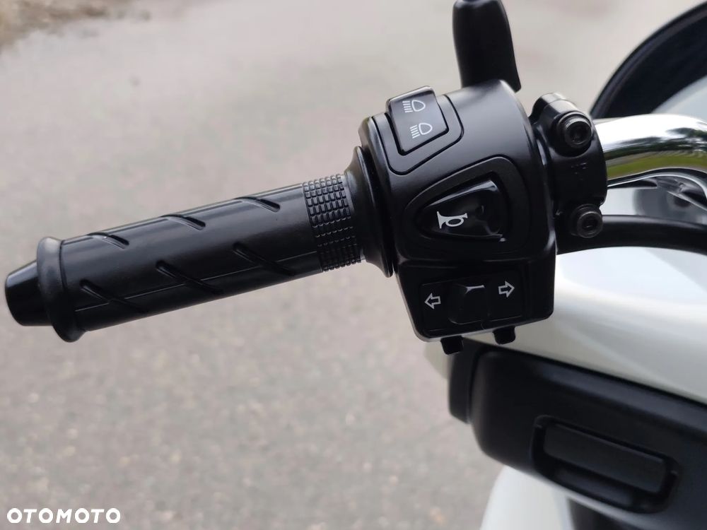 Honda PCX - 13