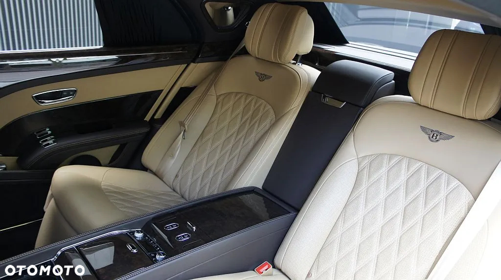 Bentley Mulsanne Extended Wheelbase - 11