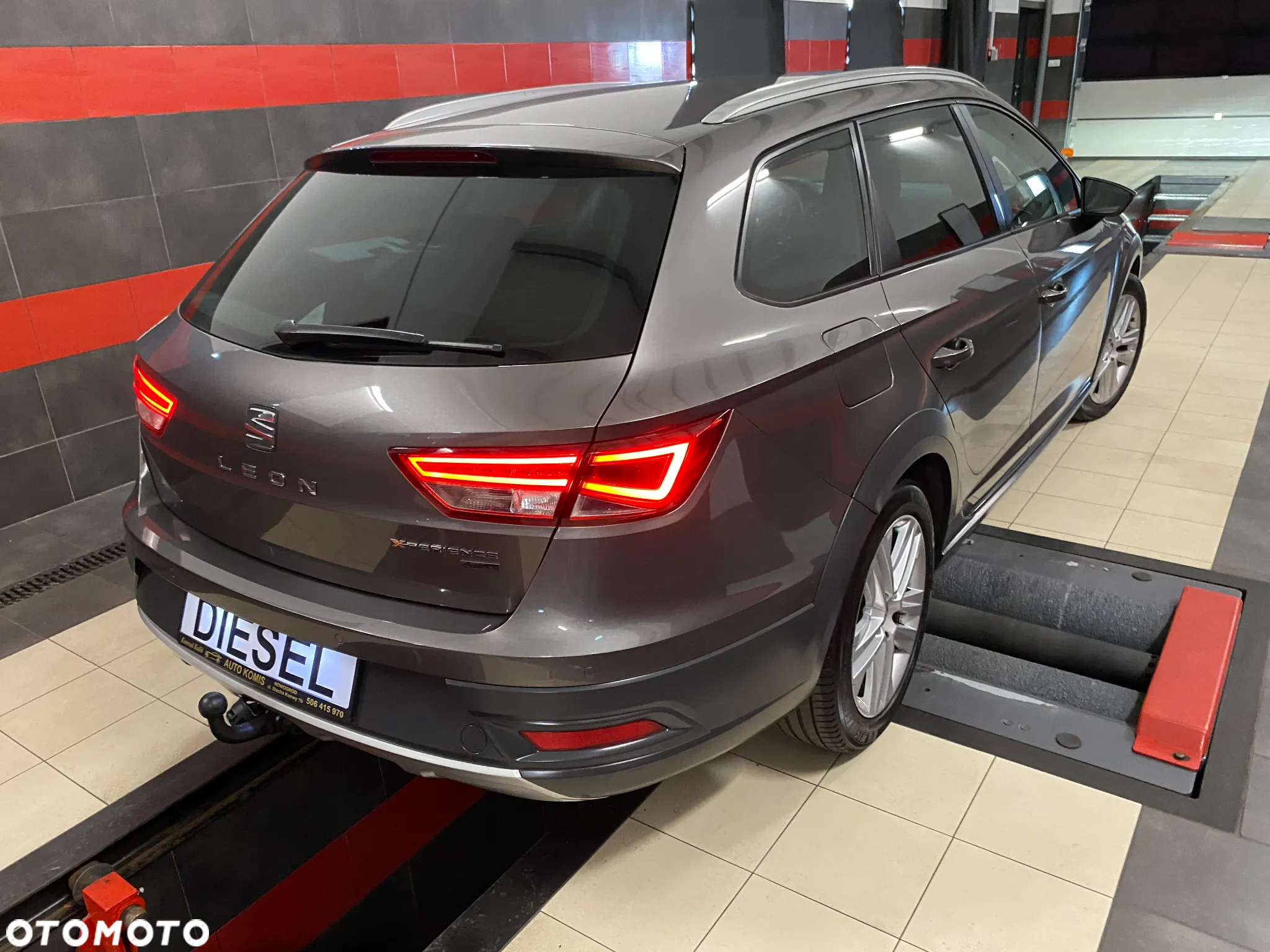 Seat Leon 2.0 TDI X-Perience S&S 4Drive DSG - 12