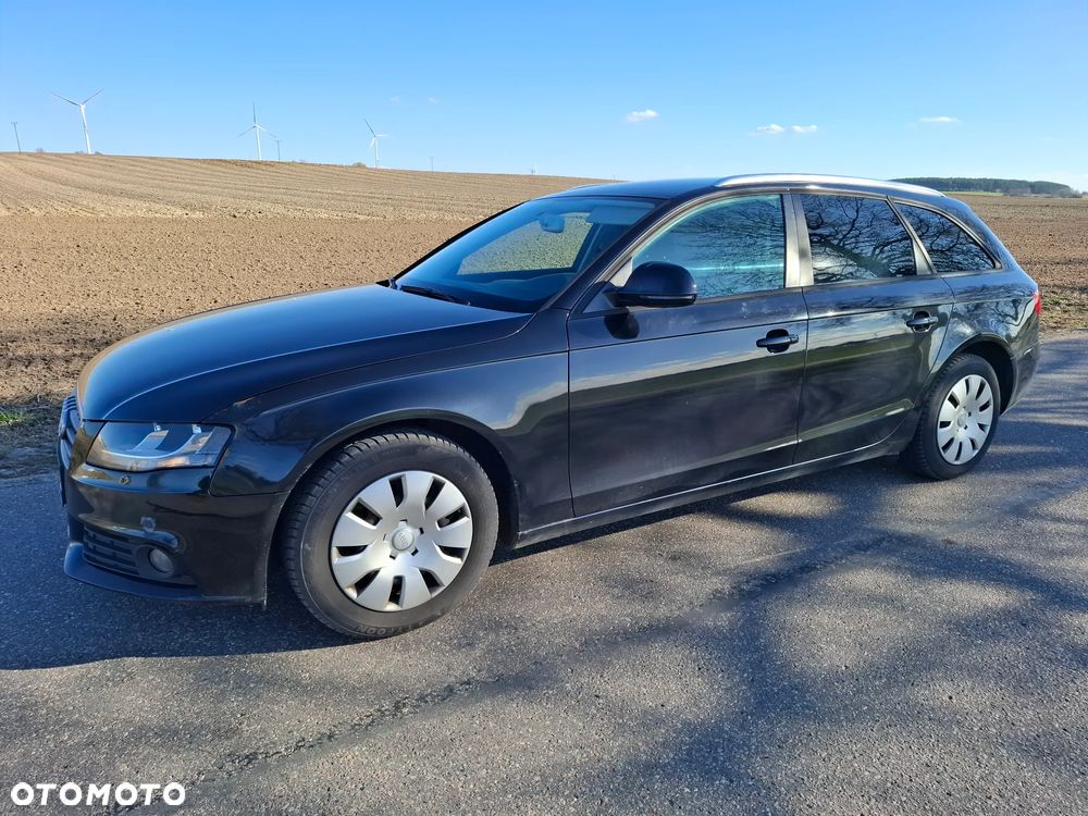 Audi A4 Avant 2.0 TDI DPF Ambition - 13