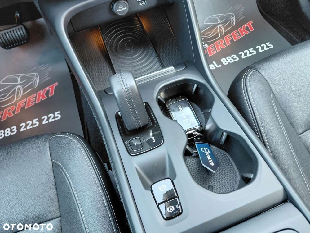 Volvo XC 40 - 24