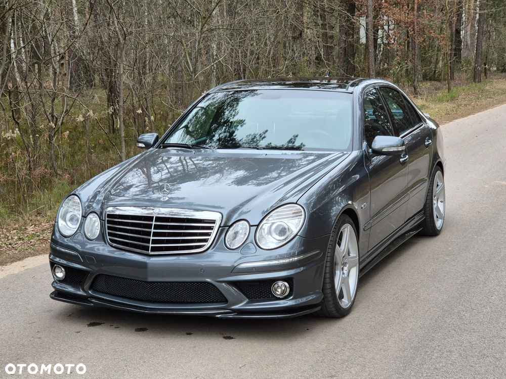 Mercedes-Benz Klasa E 63 AMG - 4