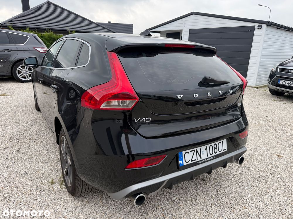 Volvo V40 - 22