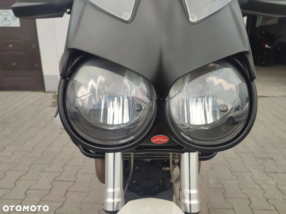 Moto Guzzi Stelvio - 27