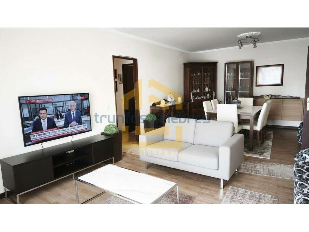 T3 nas caxinas renovado 140m² a 200mt da praia-vila do conde - Grande imagem: 5/35