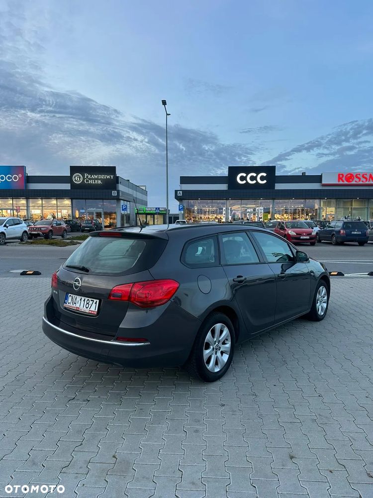 Opel Astra IV 1.6 Sport - 14