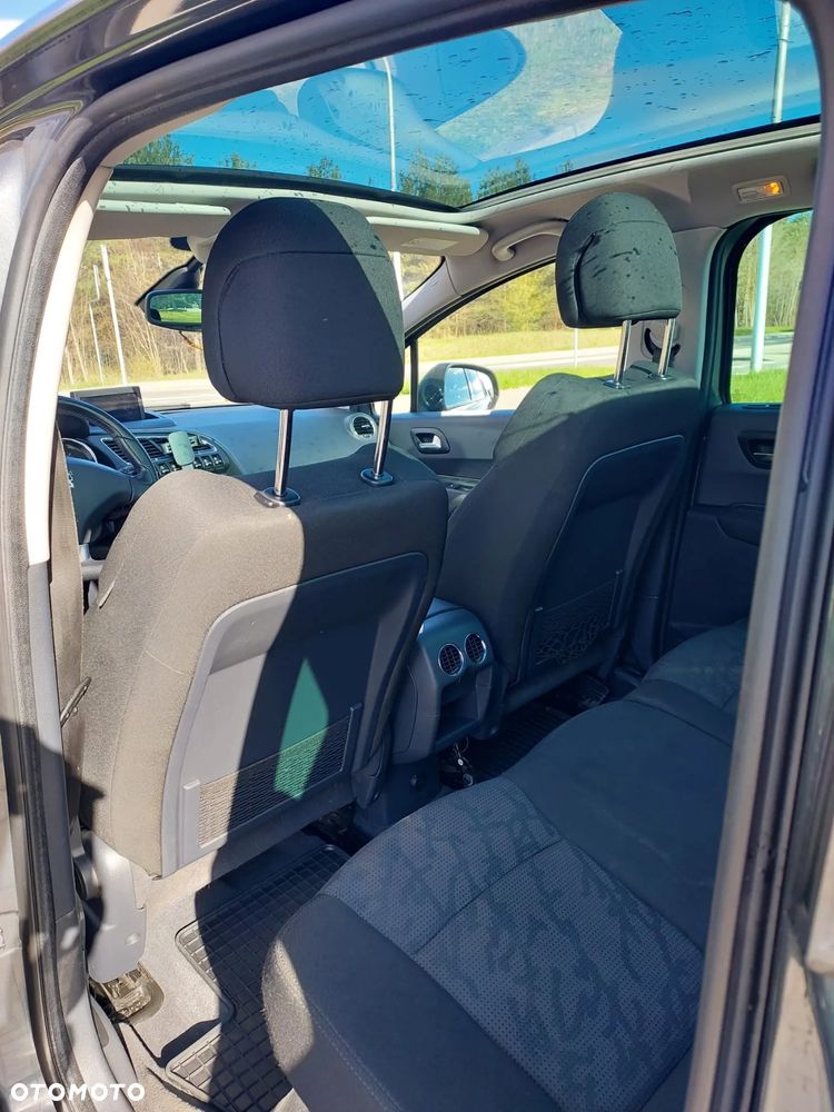Peugeot 3008 HDi FAP 110 Premium - 10